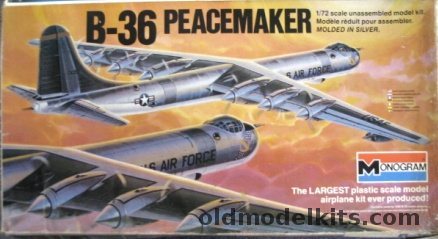 Monogram 1/72 Convair B-36 Peacemaker Bomber, 5703 plastic model kit